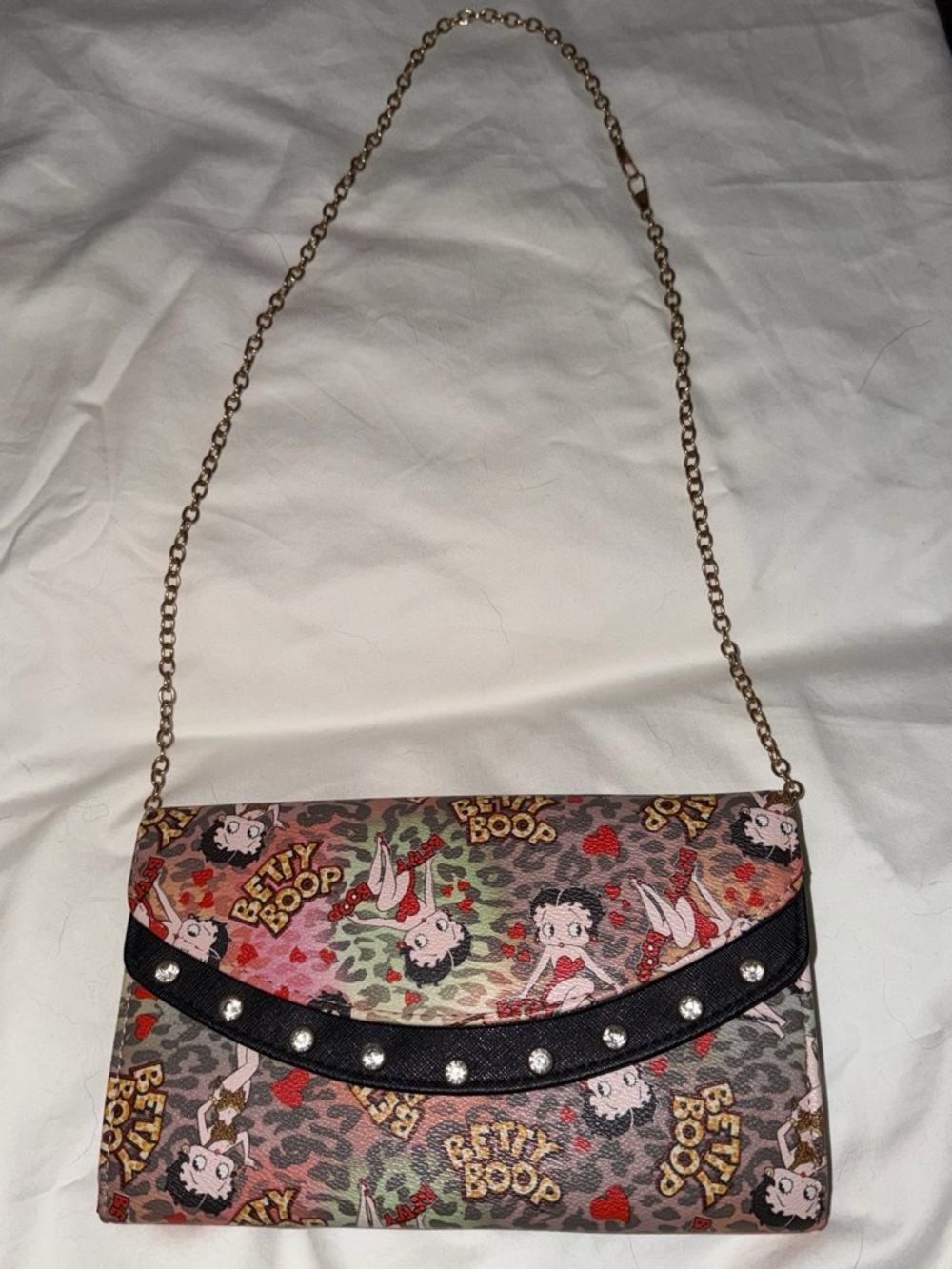 Betty Boop Multi-Color Printed Chain Shoulder Clutch